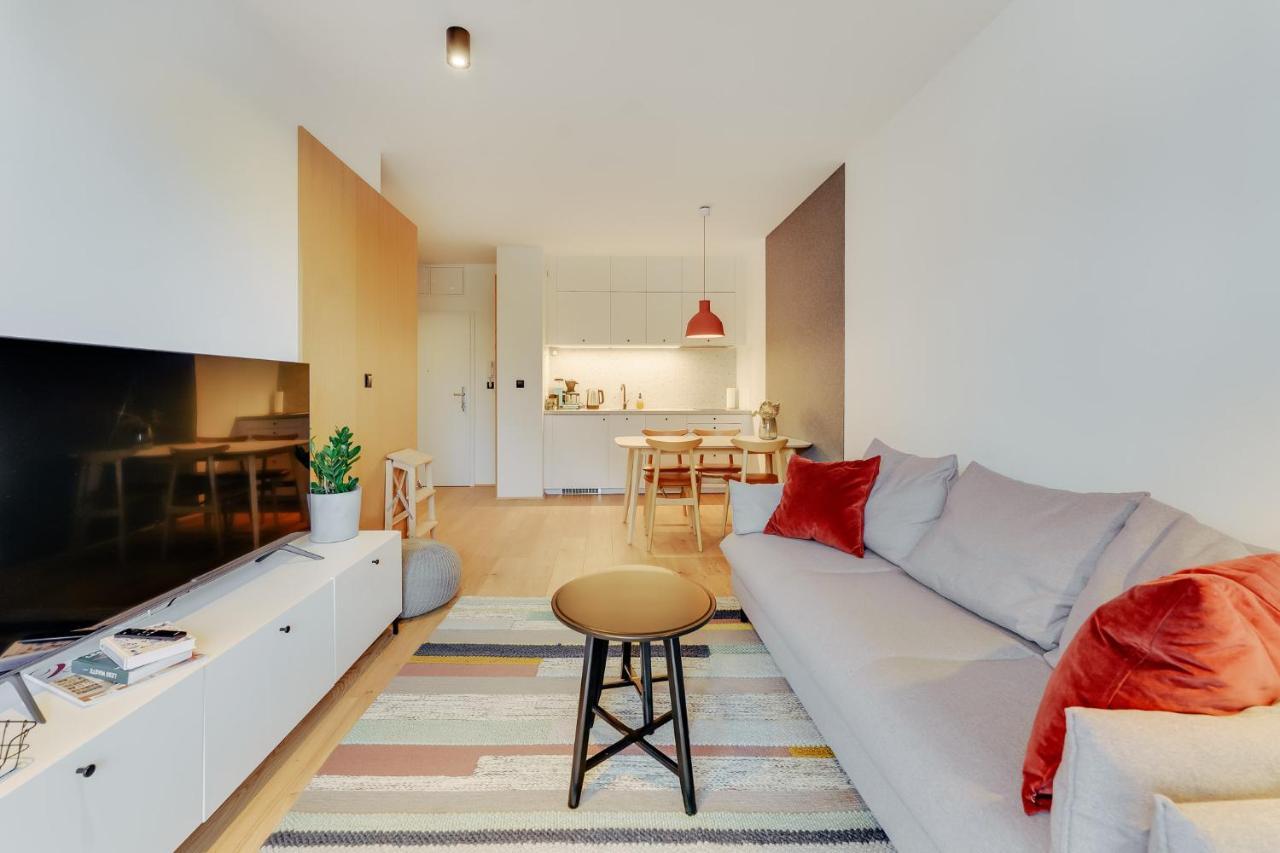 Apartament Oak Tree Surfingbird דז'ווירז'ינו מראה חיצוני תמונה