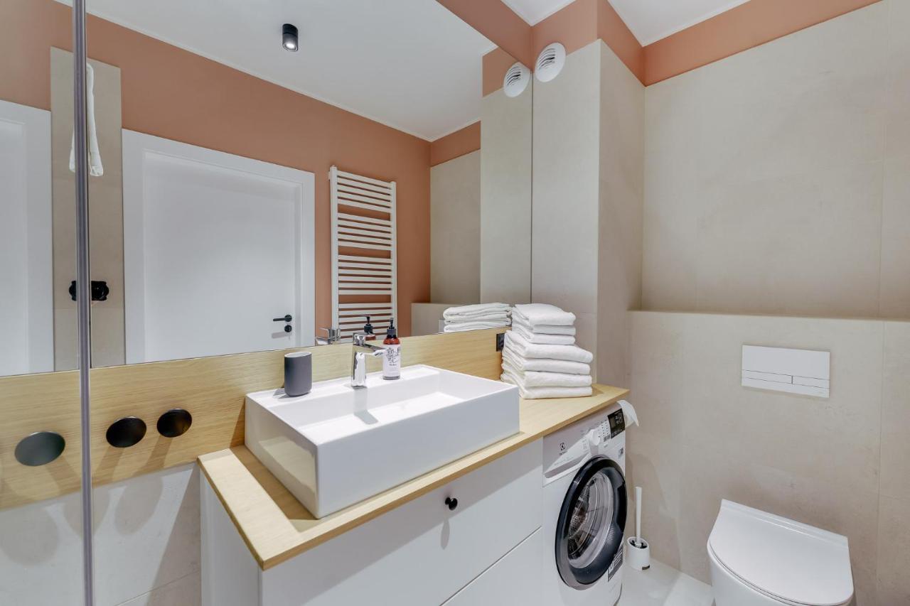 Apartament Oak Tree Surfingbird דז'ווירז'ינו מראה חיצוני תמונה
